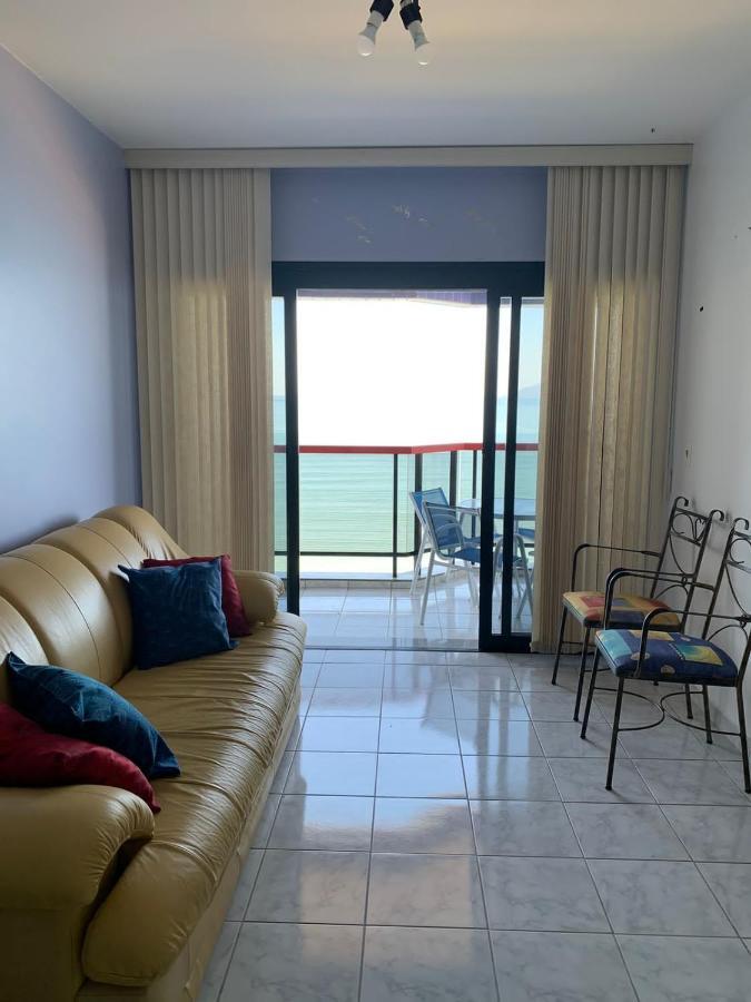 Apartamento Martin De Sa Caraguatatuba Eksteriør billede